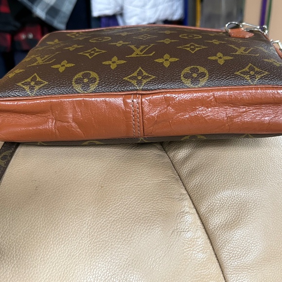 VINTAGE GORGEOUS Sport Sac Monogram Crossbody🧡🤎 - Picture 12 of 16